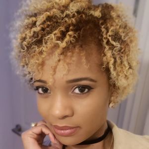 Meet your Posher, Tracy